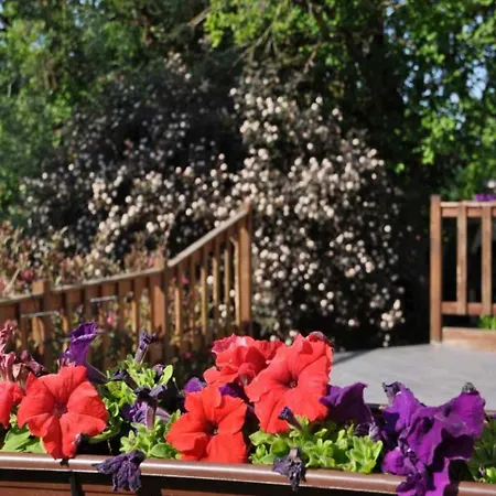 Beautiful Cottage In Dzierzecin With Parking Postomino